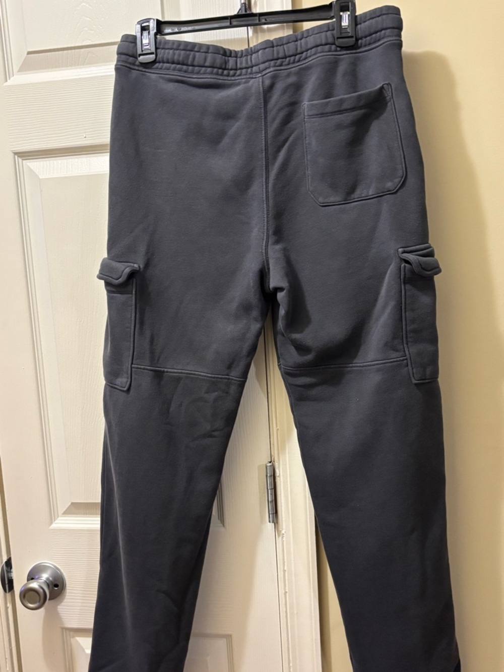 Old Navy Cargo Jogger Mens M Gray  Excellent Built-In Flex Modern Tapered Pants - Picture 5 of 6